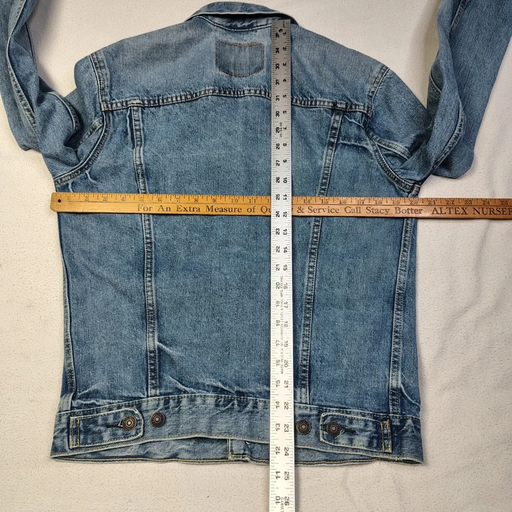 Levi's Men Trucker Jacket S Blue Denim 72334 Light Wash Classic Jean Jacket - Picture 9 of 12